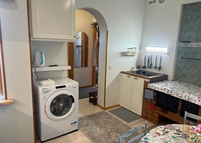 Papli Near The 아파트 페르누